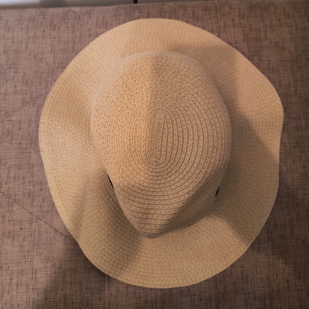 J. Crew Floppy Paper Tan Pool Vacation Beach Wide Brim Women’s Hat - Picture 5 of 10